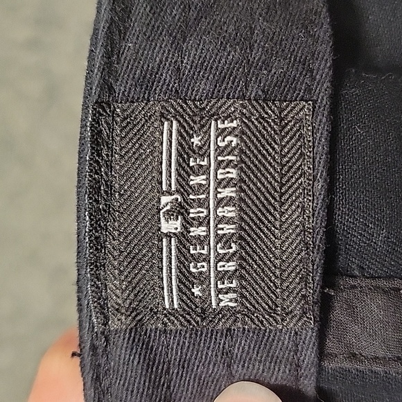 Chicago Cubs Hat - Picture 4 of 6